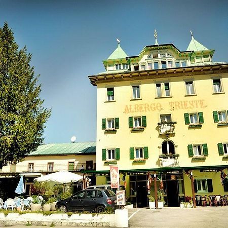 Albergo Trieste Lorenzago Di Cadore المظهر الخارجي الصورة