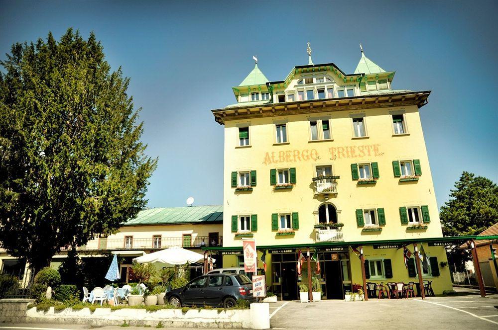 Albergo Trieste Lorenzago Di Cadore المظهر الخارجي الصورة