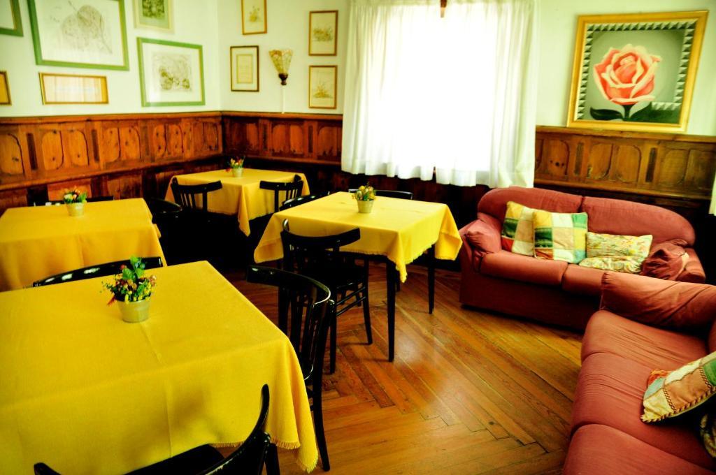 Albergo Trieste Lorenzago Di Cadore الغرفة الصورة